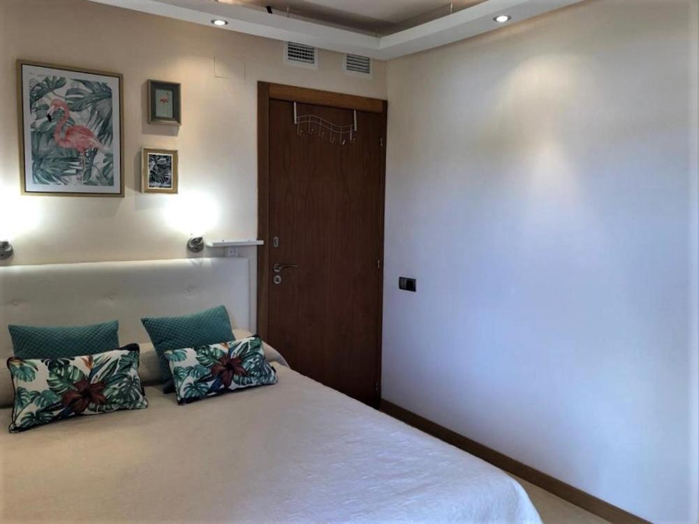 Apartamento Amposta Salou Bagian luar foto
