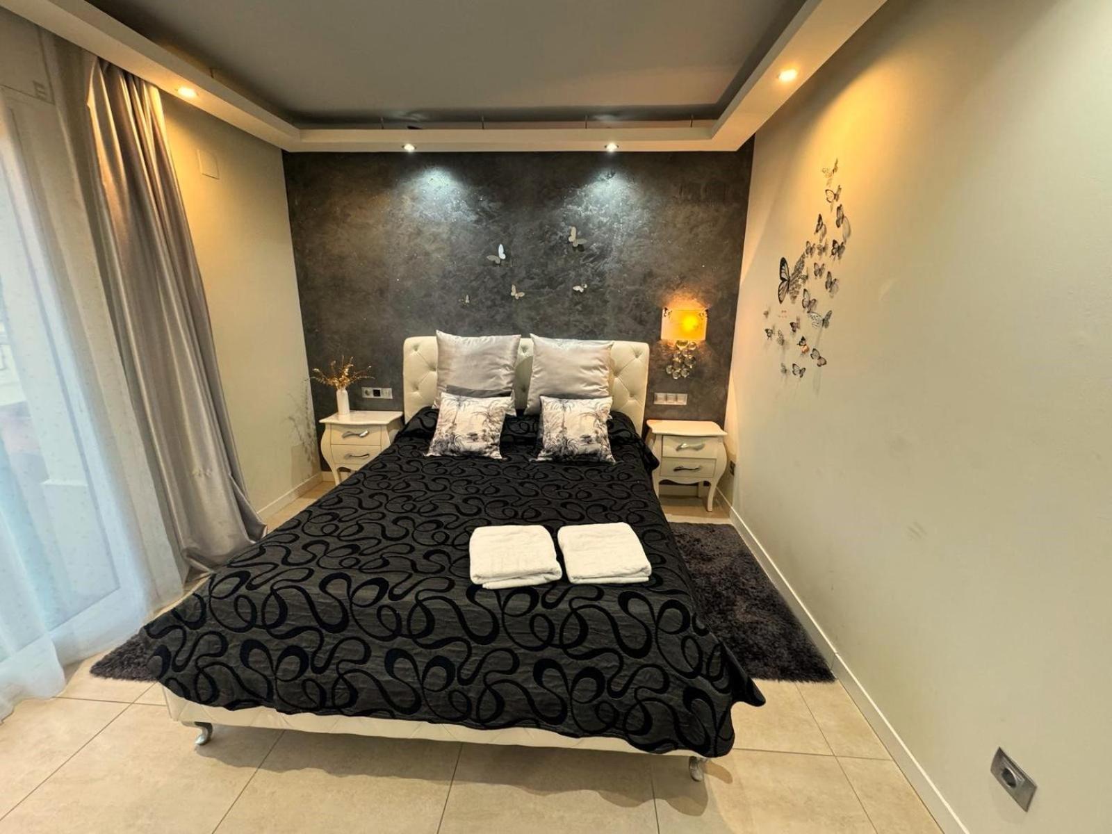 Apartamento Amposta Salou Bagian luar foto